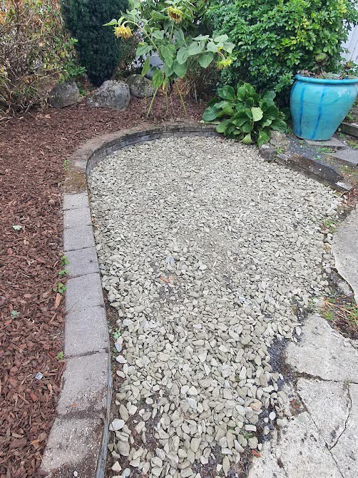 Fence and retaining wall work