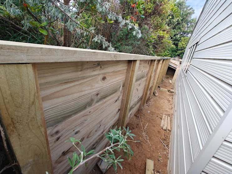 Gutter cleaning and maintenance